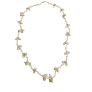 Cowrie and Momi shell necklace vintage Hawaiian Lei 37.5"